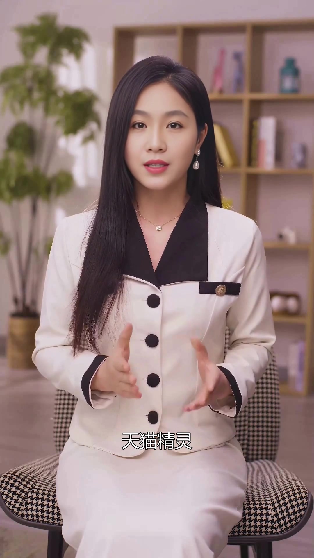 星巴克蛋糕大比拼,周诗雨的芝士与我的覆盆子酸甜对决