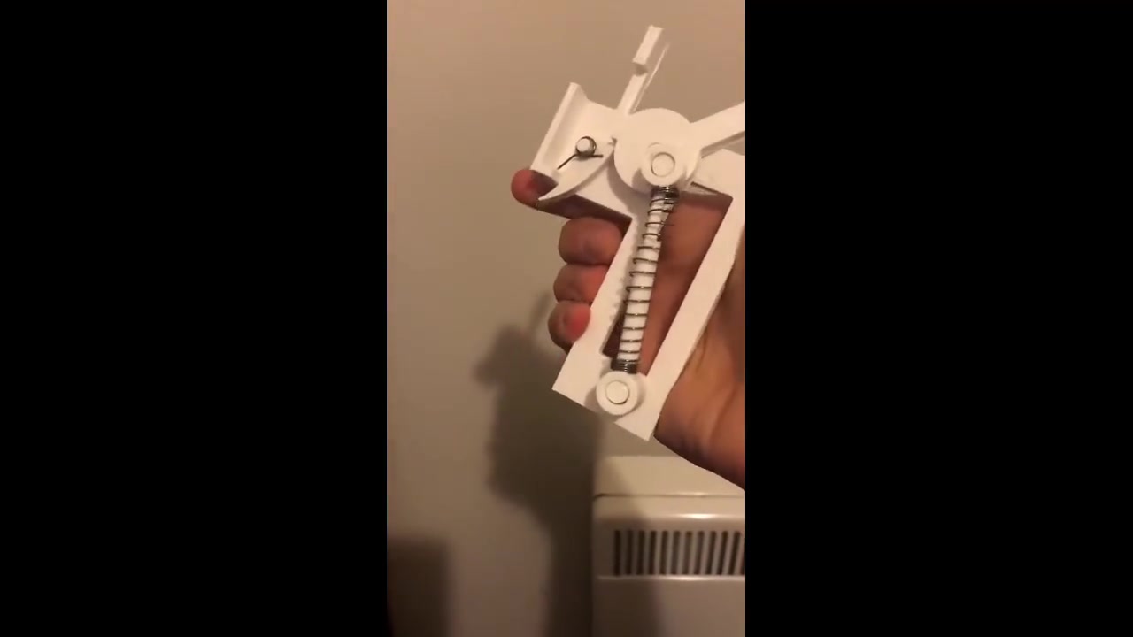 扳机如何控制枪械射击?揭秘轻武器工作原理