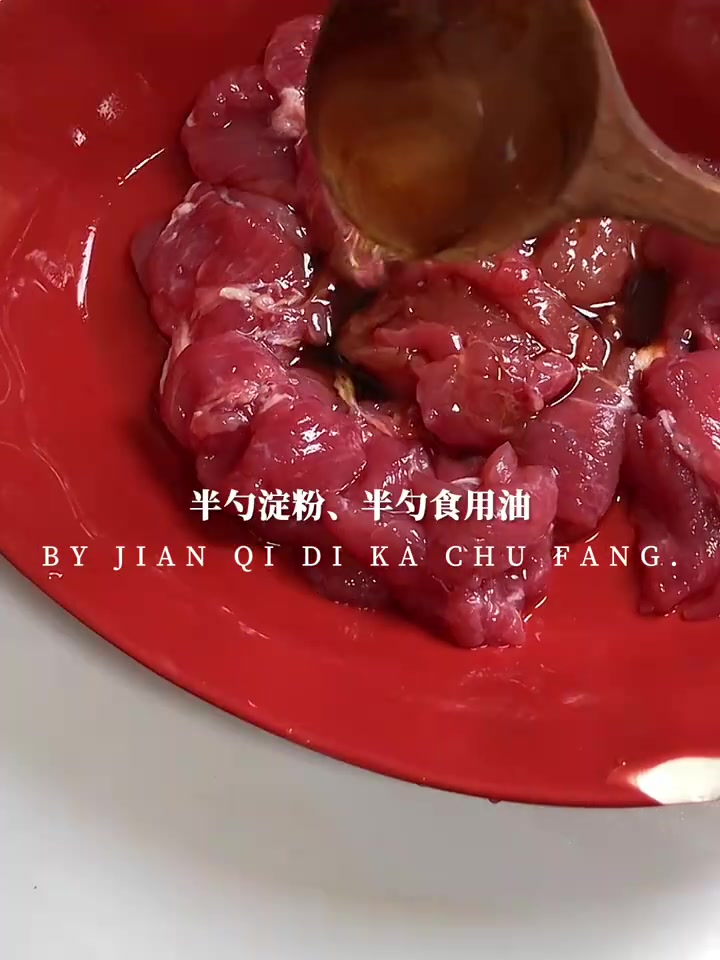 酸甜开胃的番茄牛肉浓汤米线,让你过瘾又满足