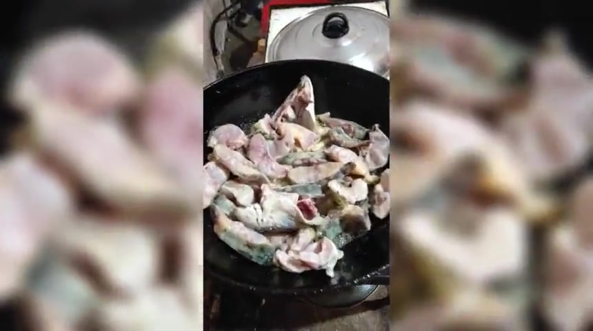 自制酸菜鲶鱼,家常美味轻松做