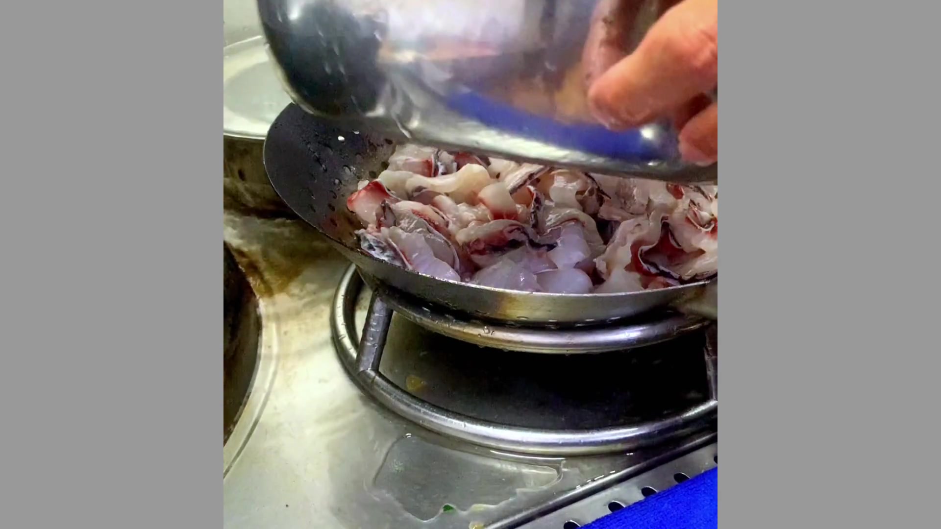 清水火锅鱼片做法,鲜嫩清香又美味