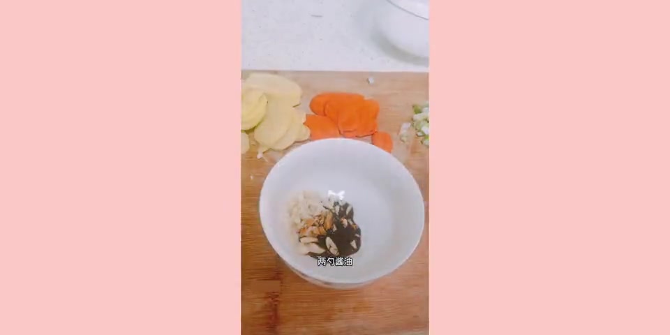 低脂韩式泡菜锅,一人食午餐轻松做